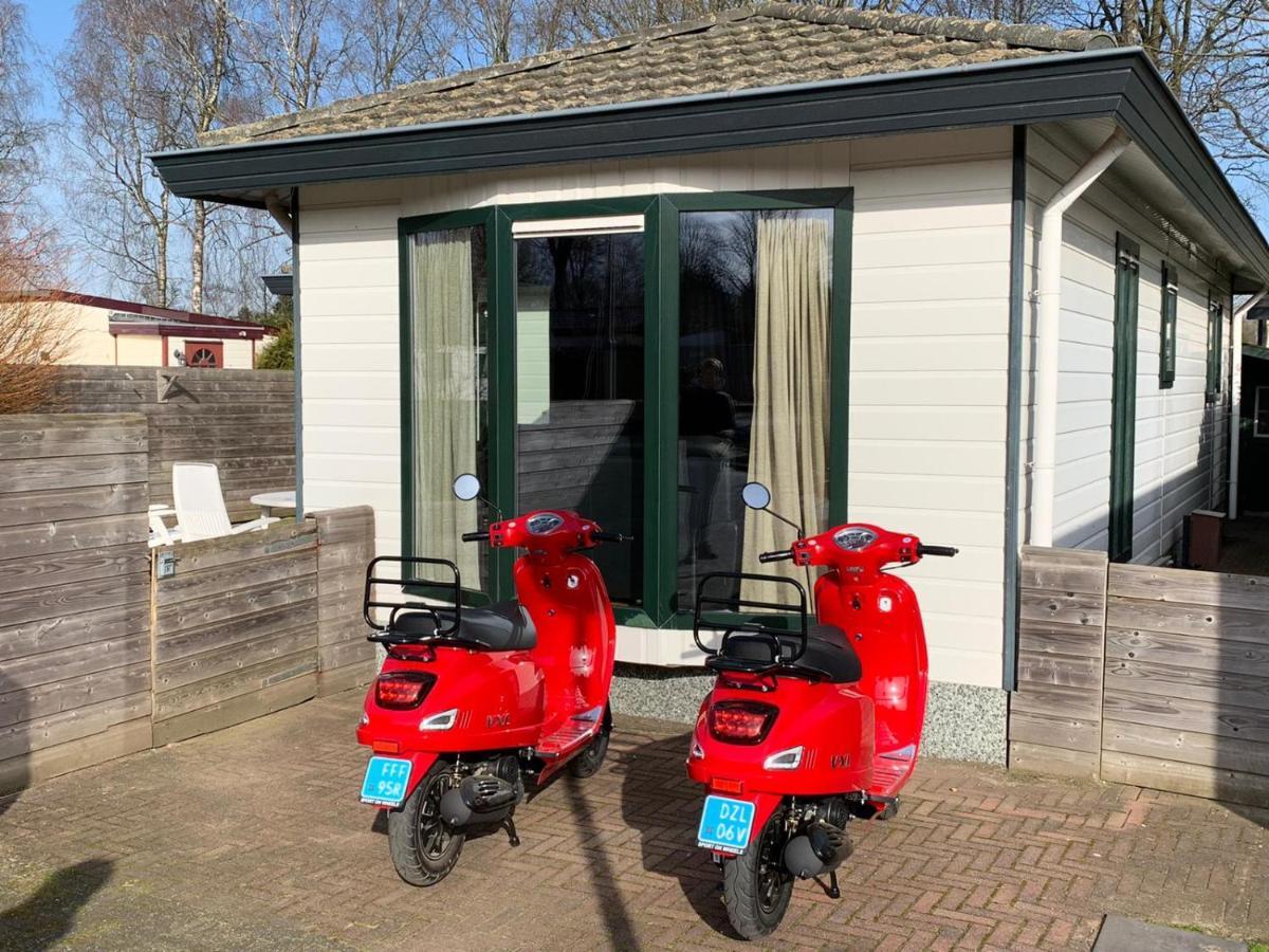 Ruim Familie Chalet Tot 4 Personen Op De Veluwe Bungalowpark De Kern พุทเทิน ภายนอก รูปภาพ