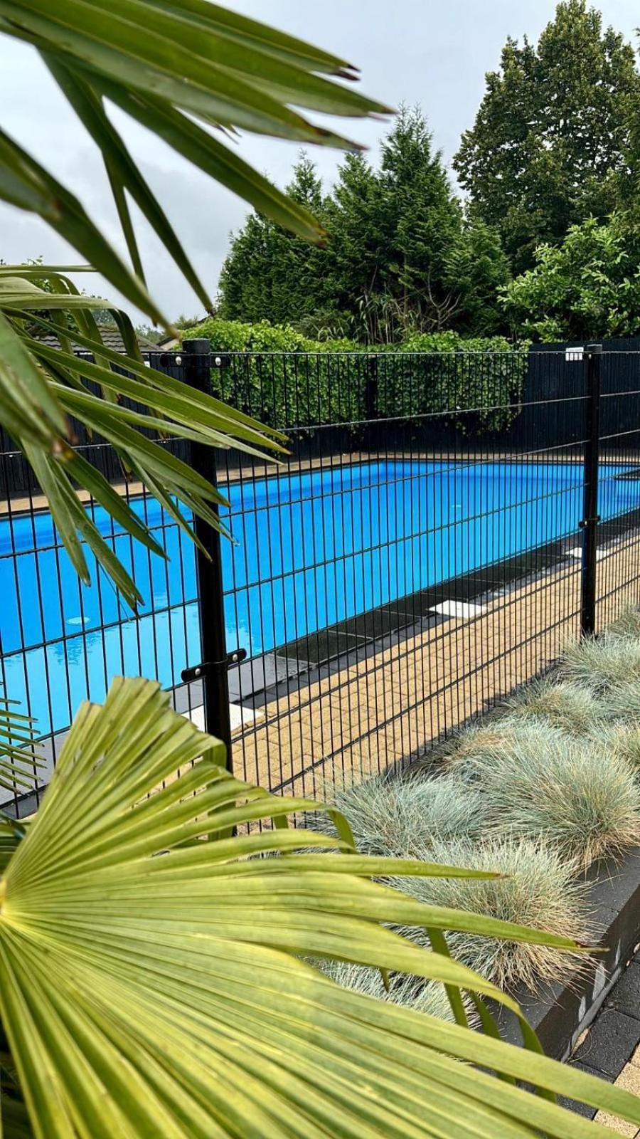 Ruim Familie Chalet Tot 4 Personen Op De Veluwe Bungalowpark De Kern พุทเทิน ภายนอก รูปภาพ